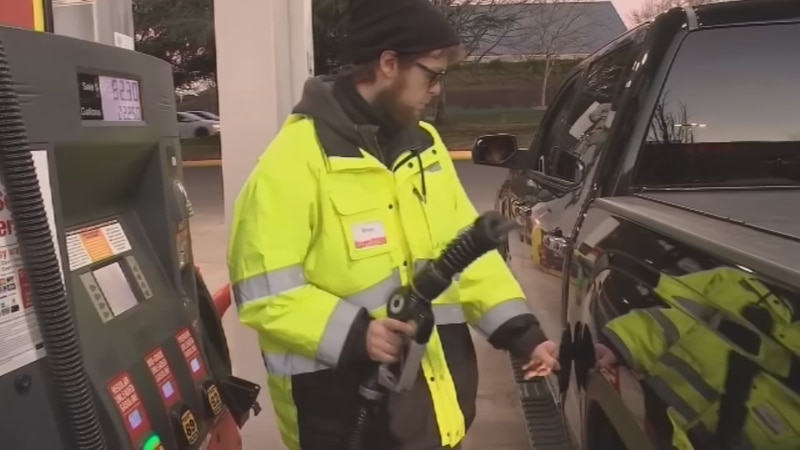 Self-service gas now a law in Oregon