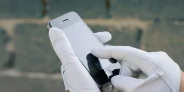 Phone Fingers